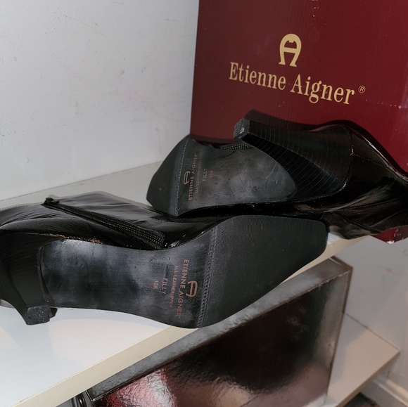 Etienne Aigner Booties - Picture 8 of 8